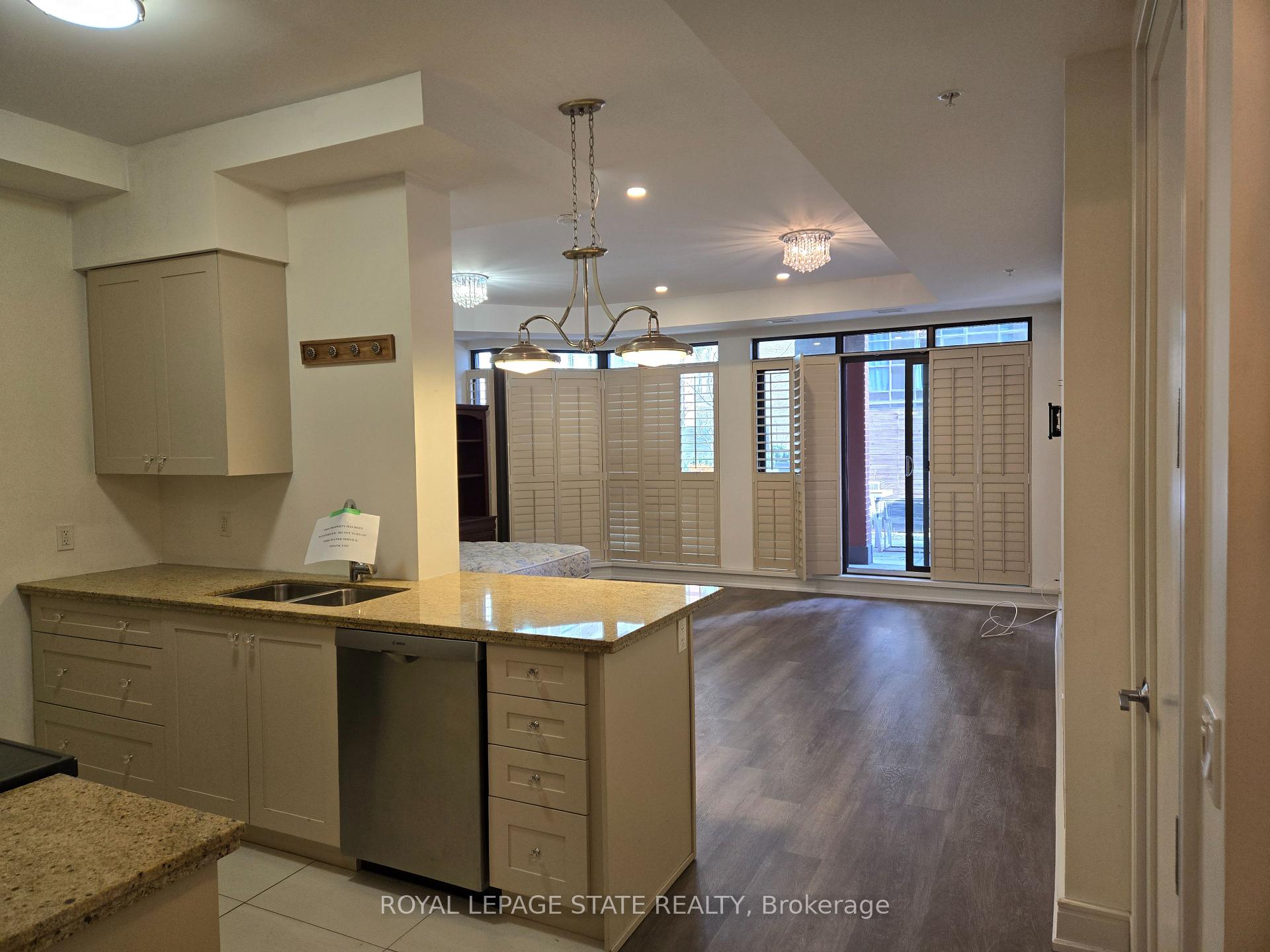 Photo 3 of Unit 410, 112 King Street E, Hamilton, Beasley — HOMEH