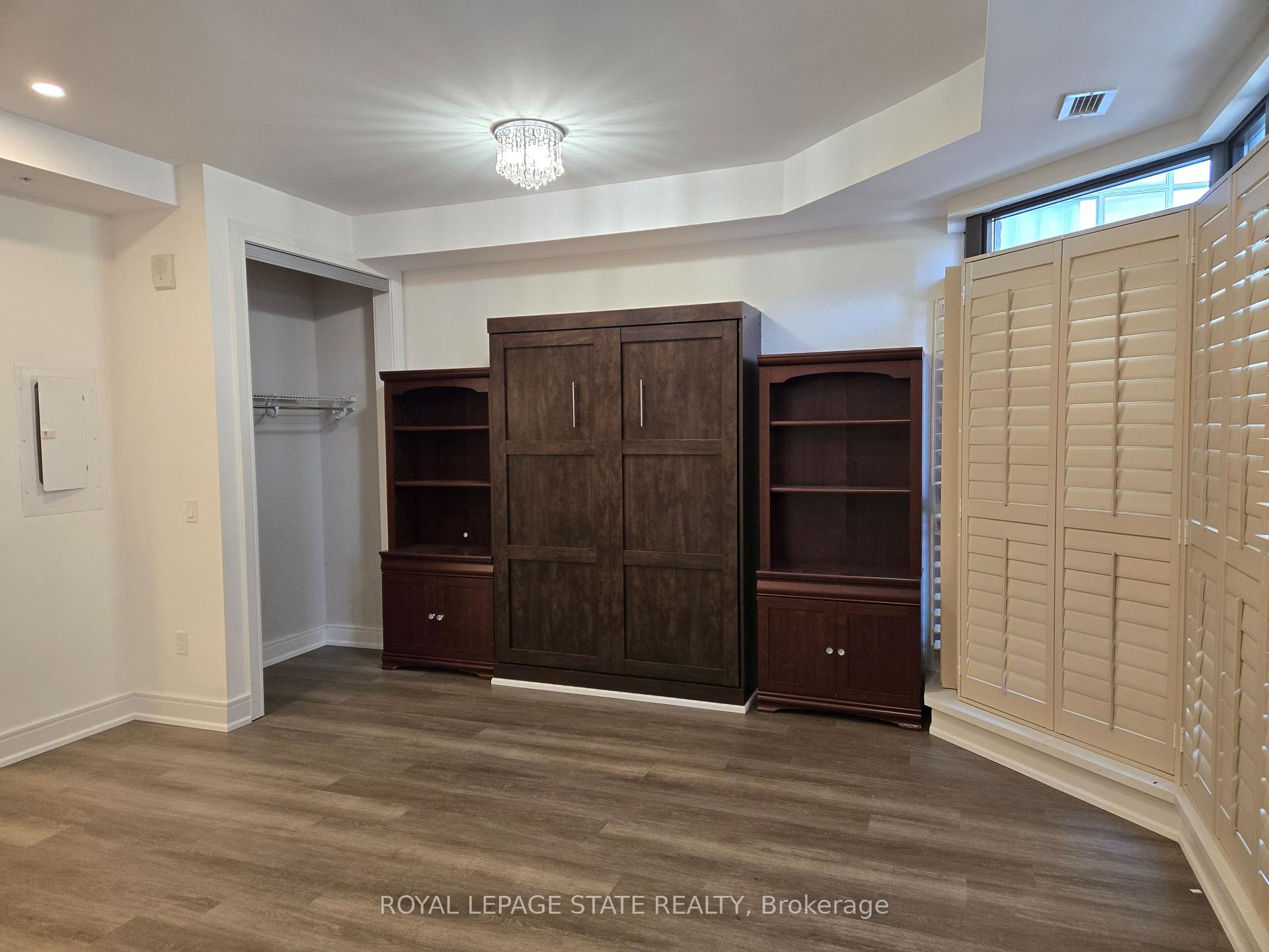 Photo 7 of Unit 410, 112 King Street E, Hamilton, Beasley — HOMEH