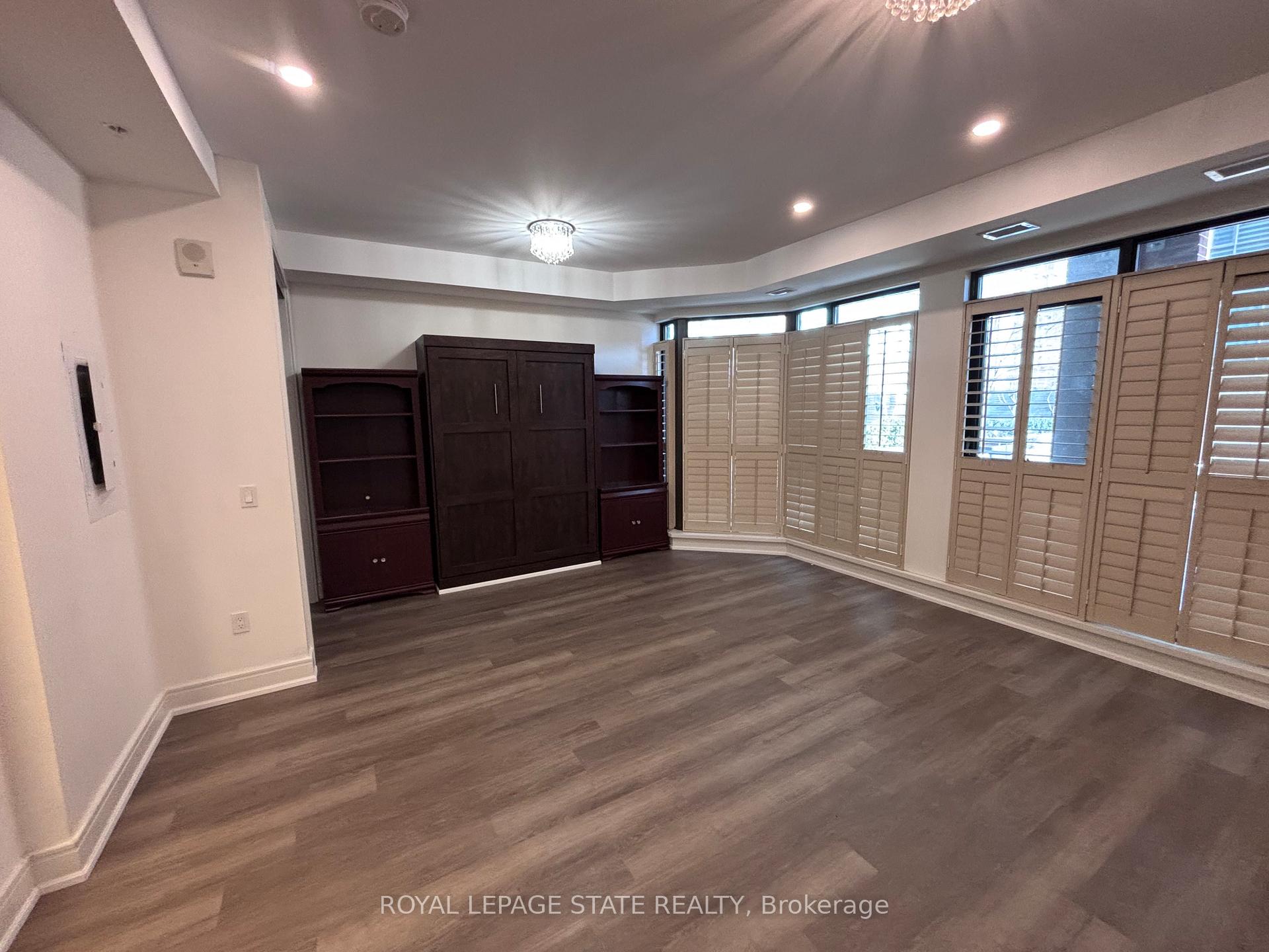 Photo 10 of Unit 410, 112 King Street E, Hamilton, Beasley — HOMEH