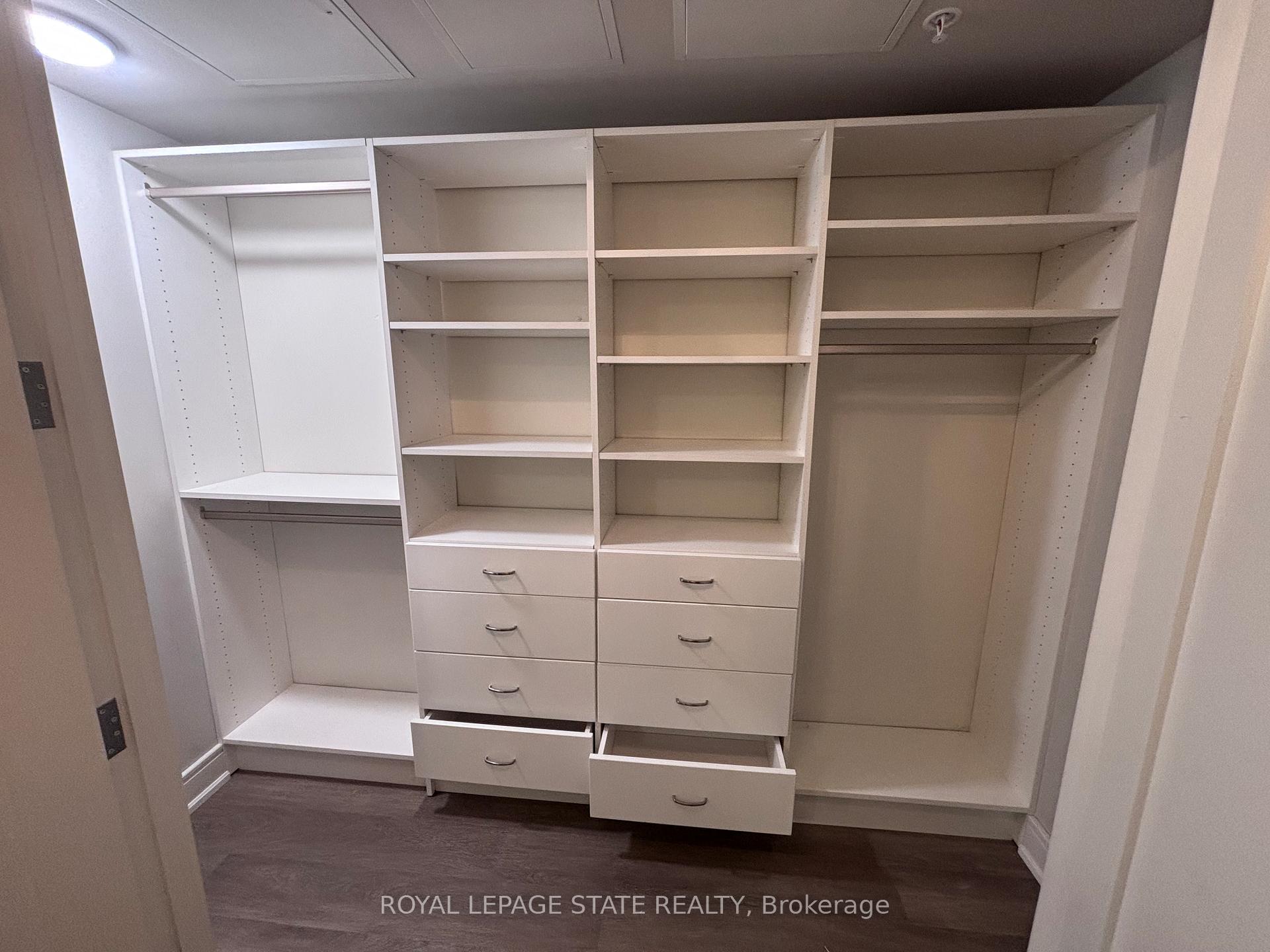 Photo 11 of Unit 410, 112 King Street E, Hamilton, Beasley — HOMEH