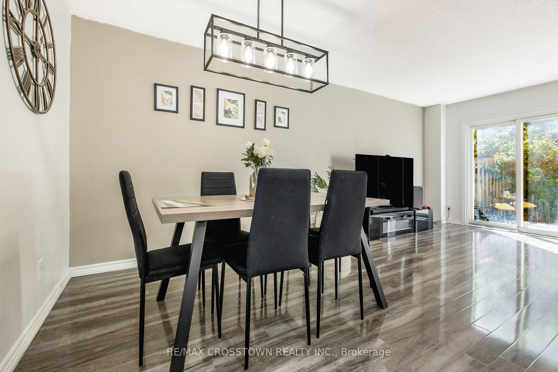 Photo 8 of Unit 32, 52 Adelaide Street, Barrie, Allandale — HOMEH