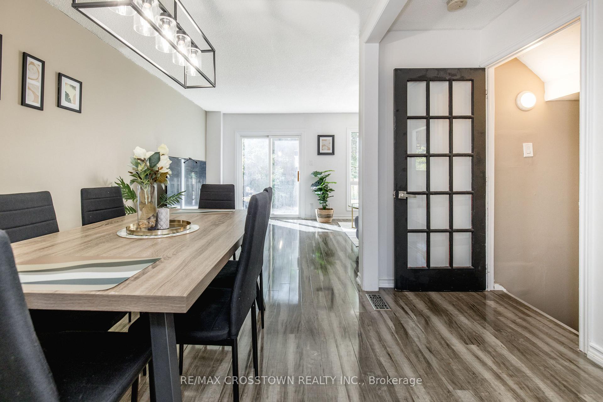 Photo 9 of Unit 32, 52 Adelaide Street, Barrie, Allandale — HOMEH