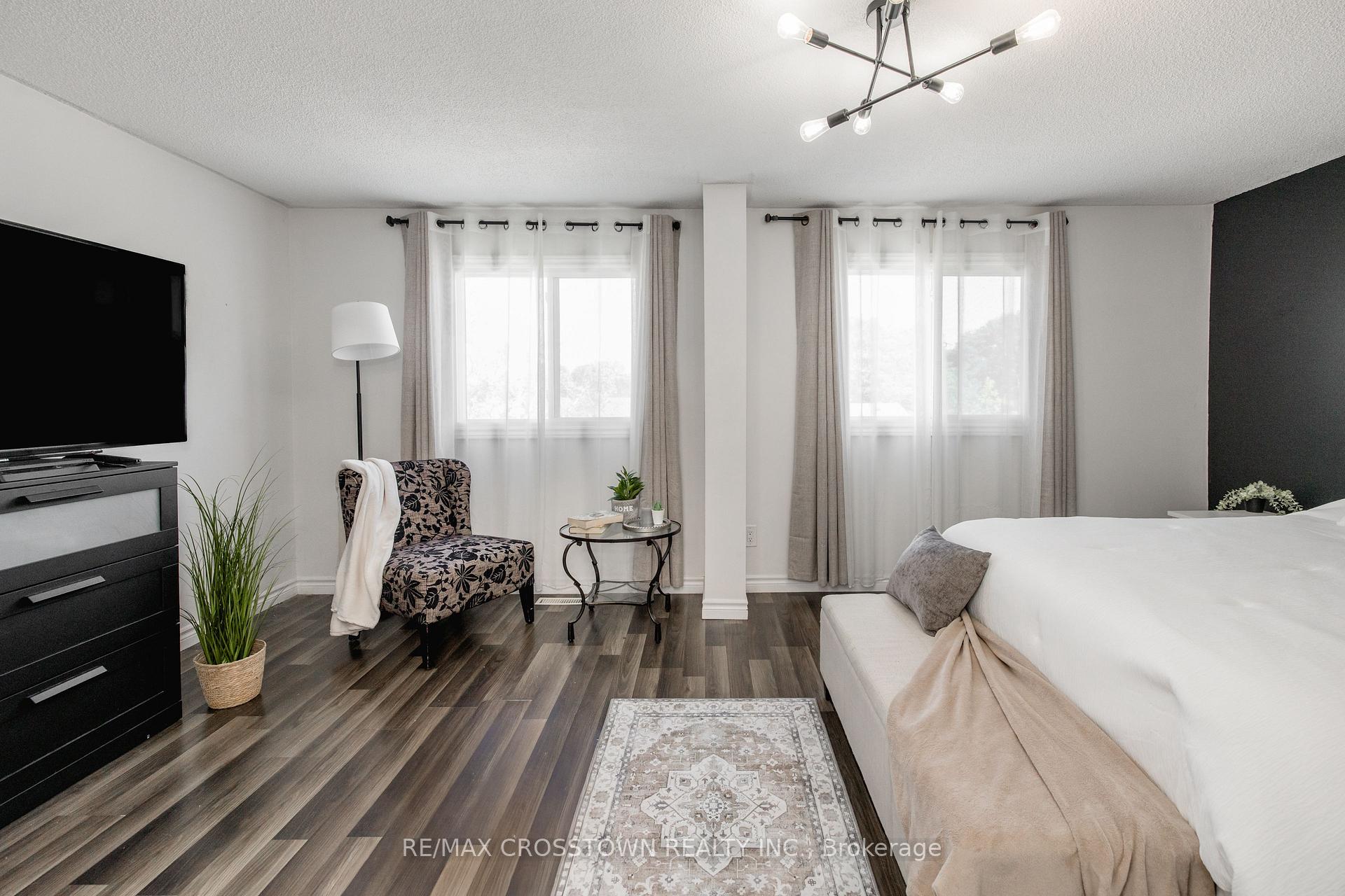Photo 14 of Unit 32, 52 Adelaide Street, Barrie, Allandale — HOMEH