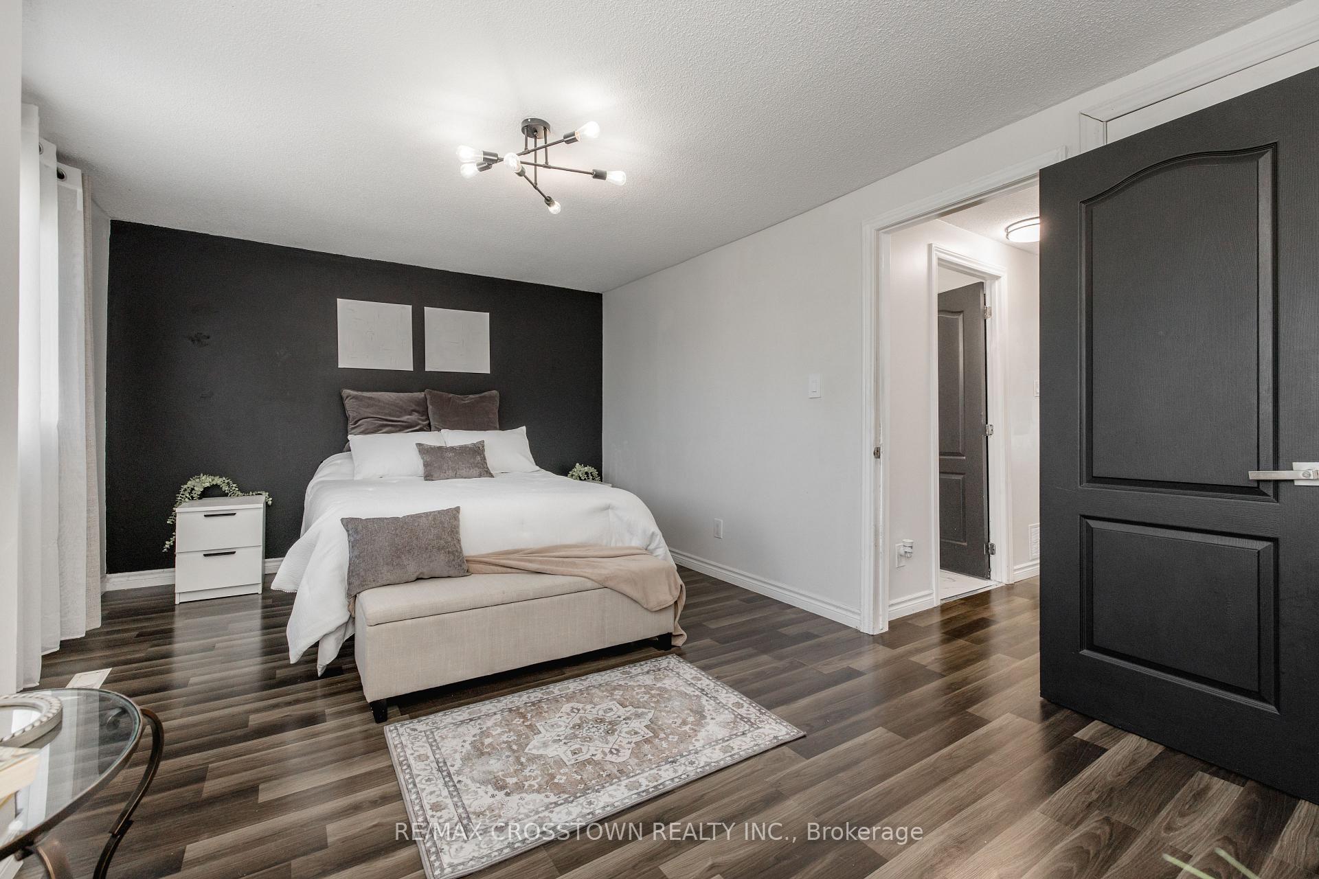Photo 15 of Unit 32, 52 Adelaide Street, Barrie, Allandale — HOMEH