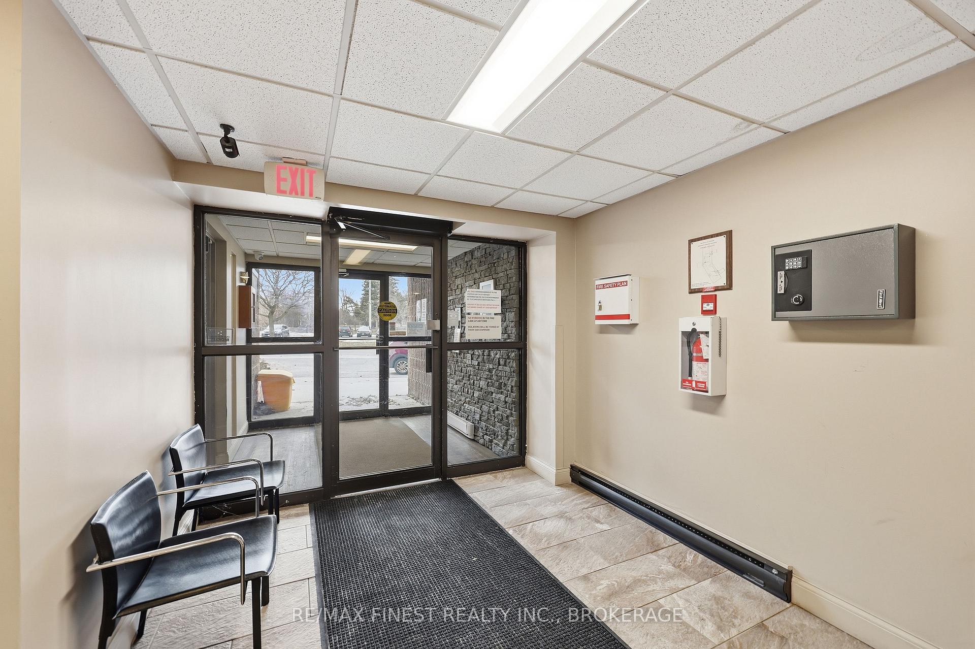Photo 4 of Unit 414, 17 Eldon Hall Place, Kingston, Central City West — HOMEH