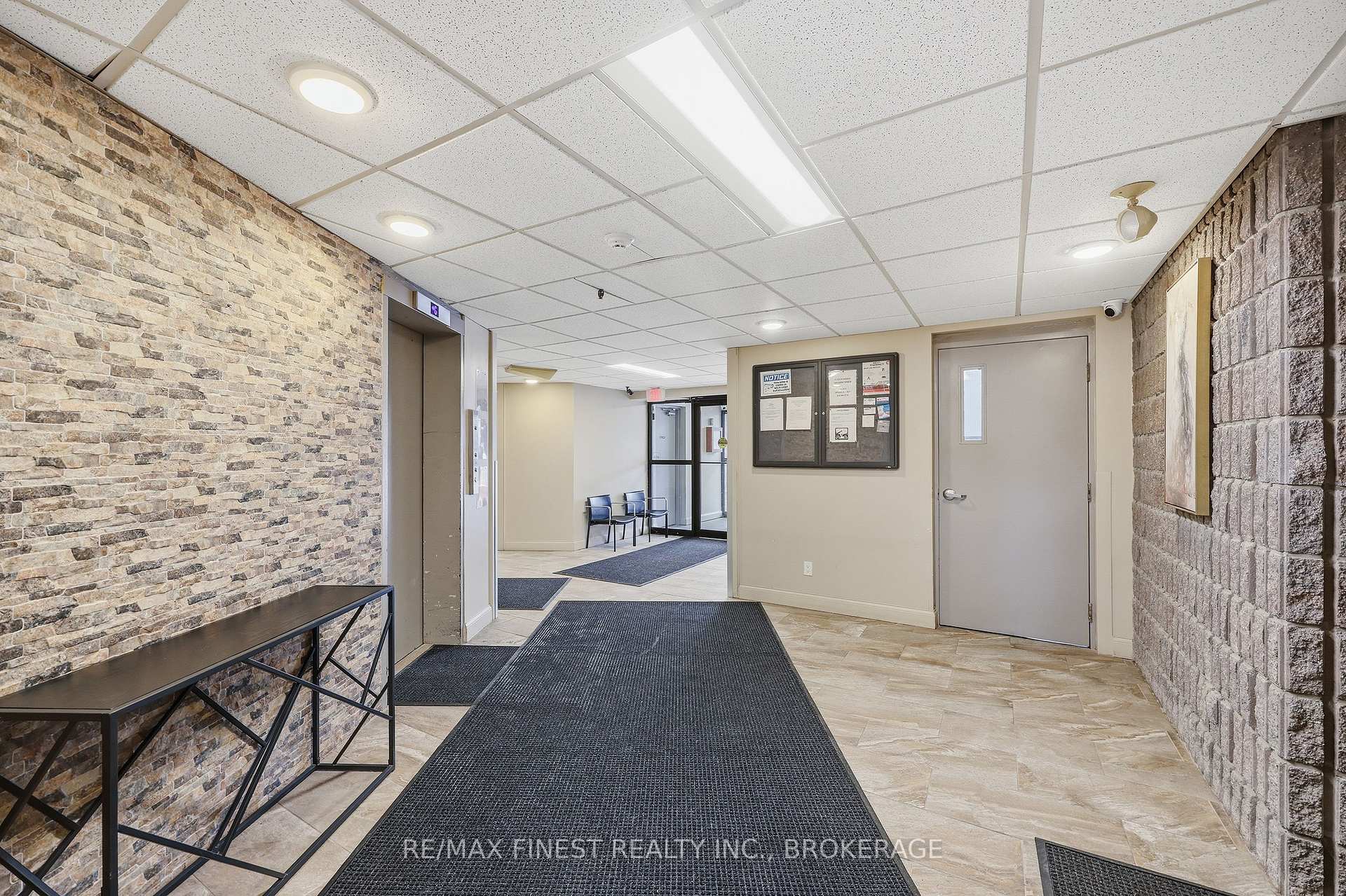Photo 6 of Unit 414, 17 Eldon Hall Place, Kingston, Central City West — HOMEH