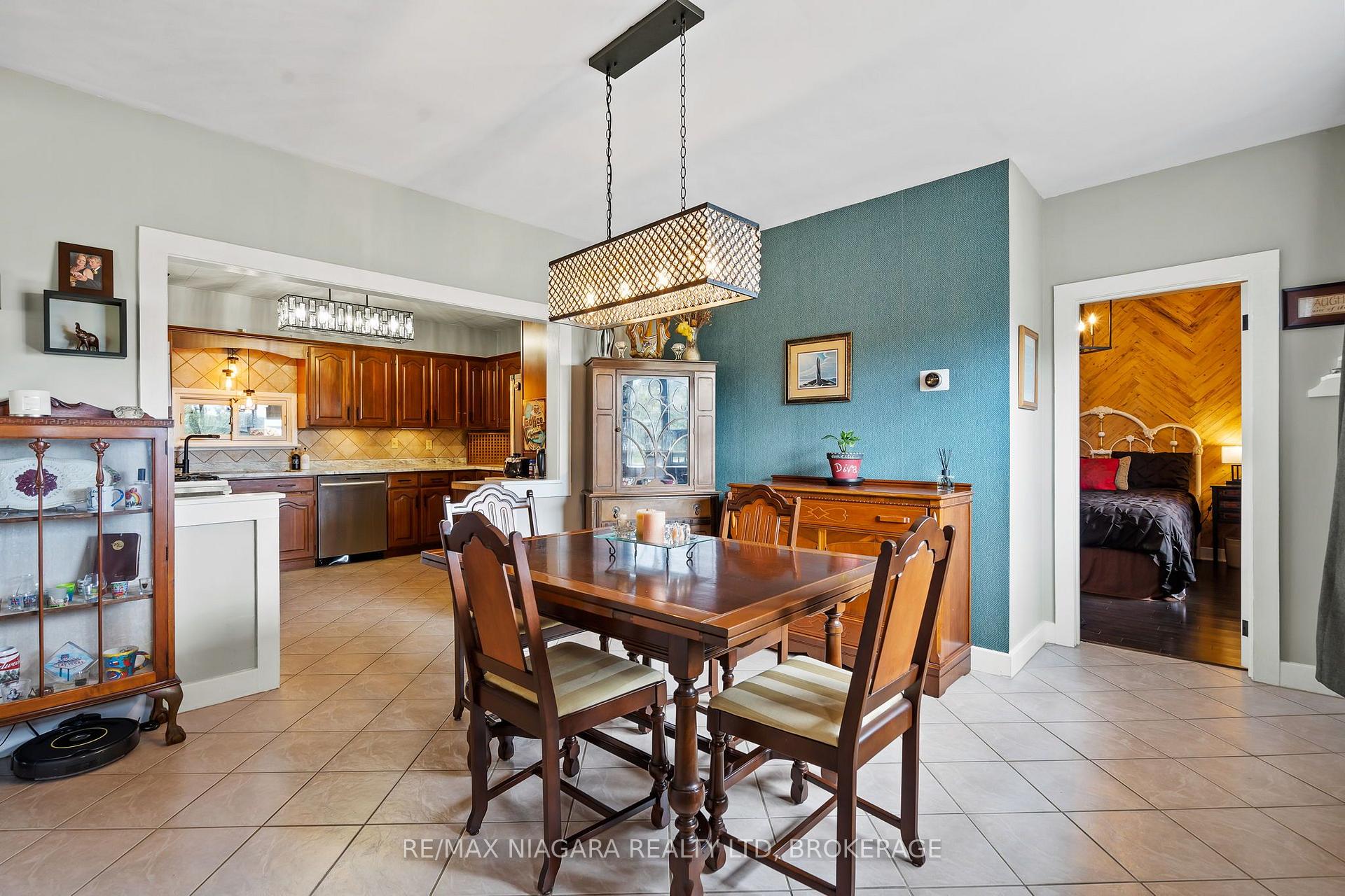 Photo 11 of 1470 Killaly Street E, Port Colborne, Sherkston — HOMEH