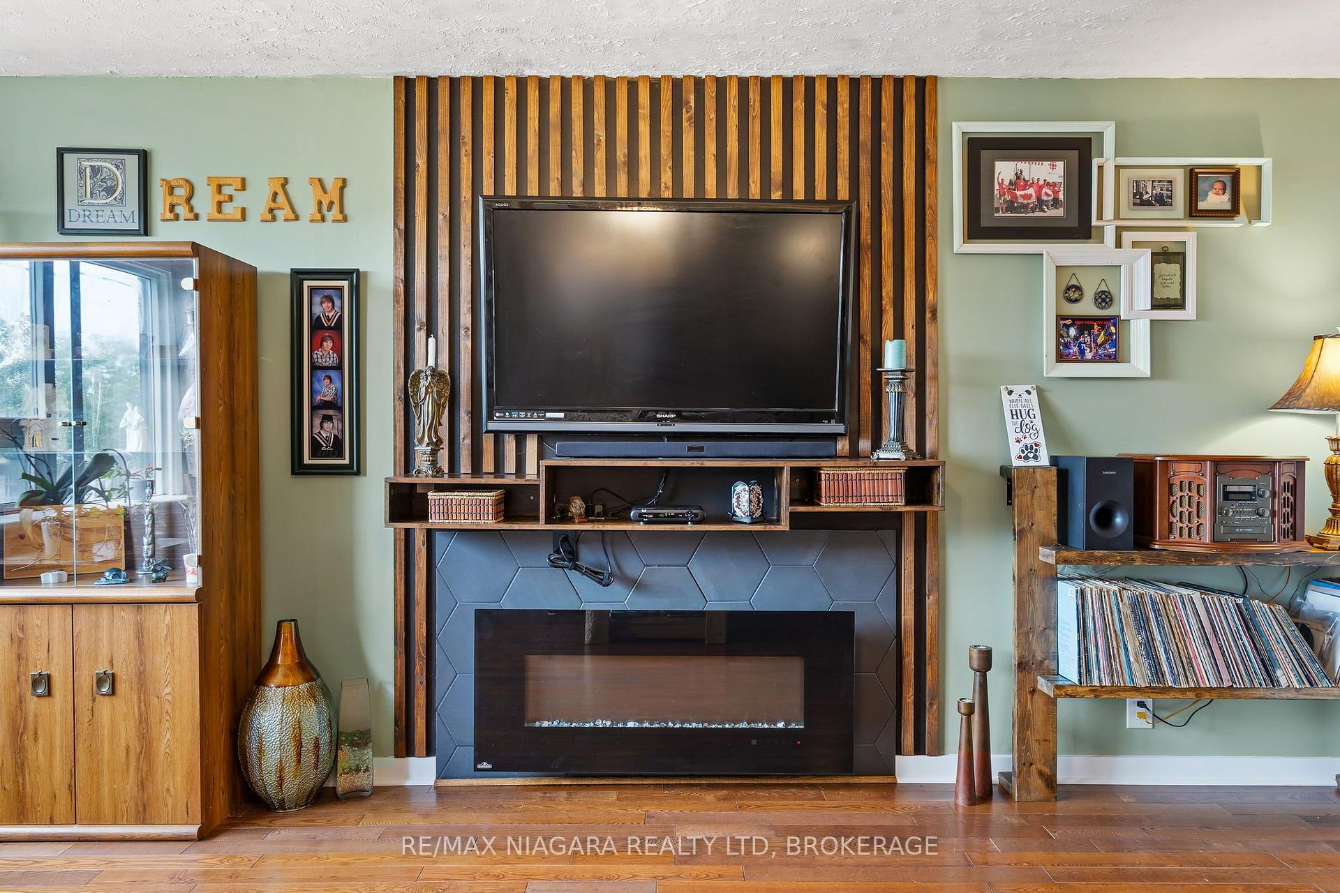 Photo 21 of 1470 Killaly Street E, Port Colborne, Sherkston — HOMEH