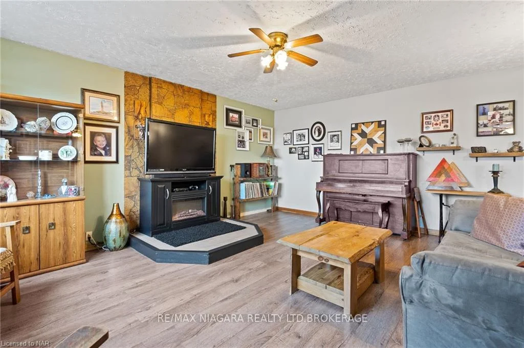 Photo 10 of 1470 Killaly Street E, Port Colborne, Sherkston — HOMEH