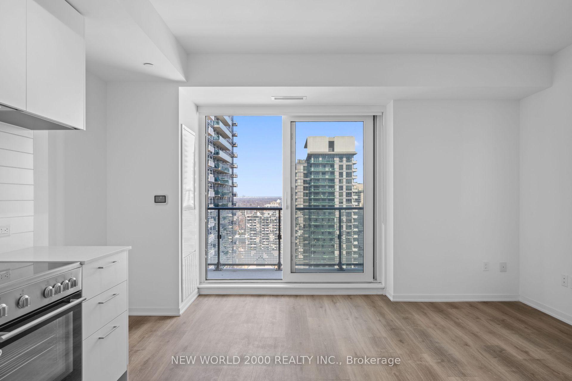 Photo 7 of Unit 2513, 101 Roehampton Avenue, Toronto, Mount Pleasant West — HOMEH