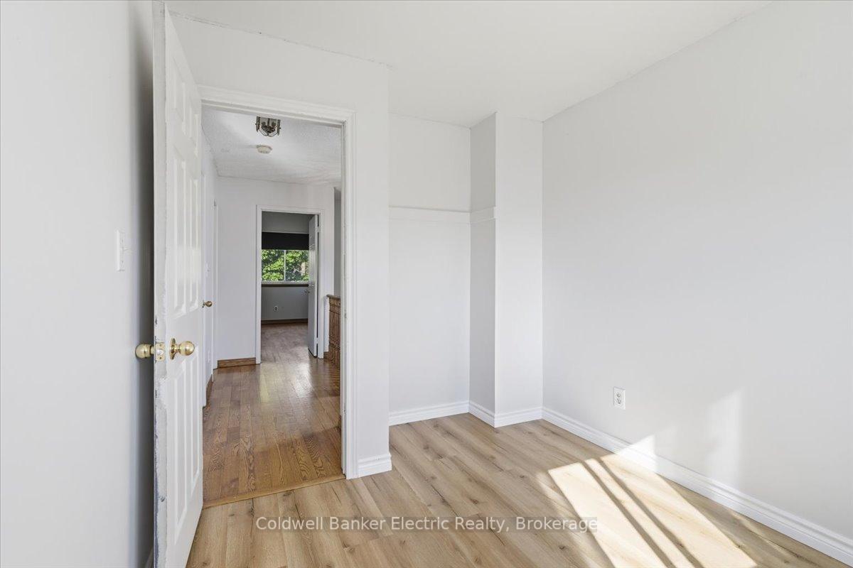 Photo 22 of 3 Walbridge Court, Clarington, Bowmanville — HOMEH