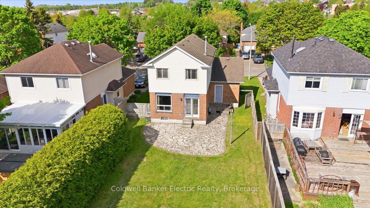 Photo 31 of 3 Walbridge Court, Clarington, Bowmanville — HOMEH