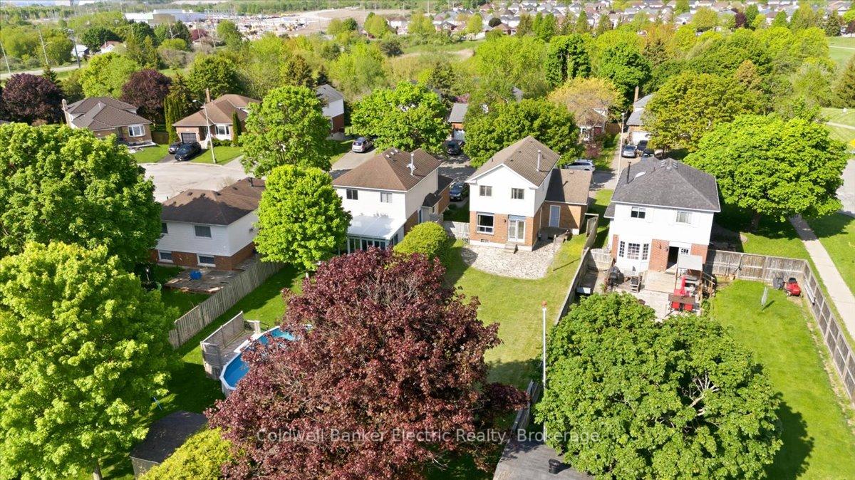 Photo 37 of 3 Walbridge Court, Clarington, Bowmanville — HOMEH