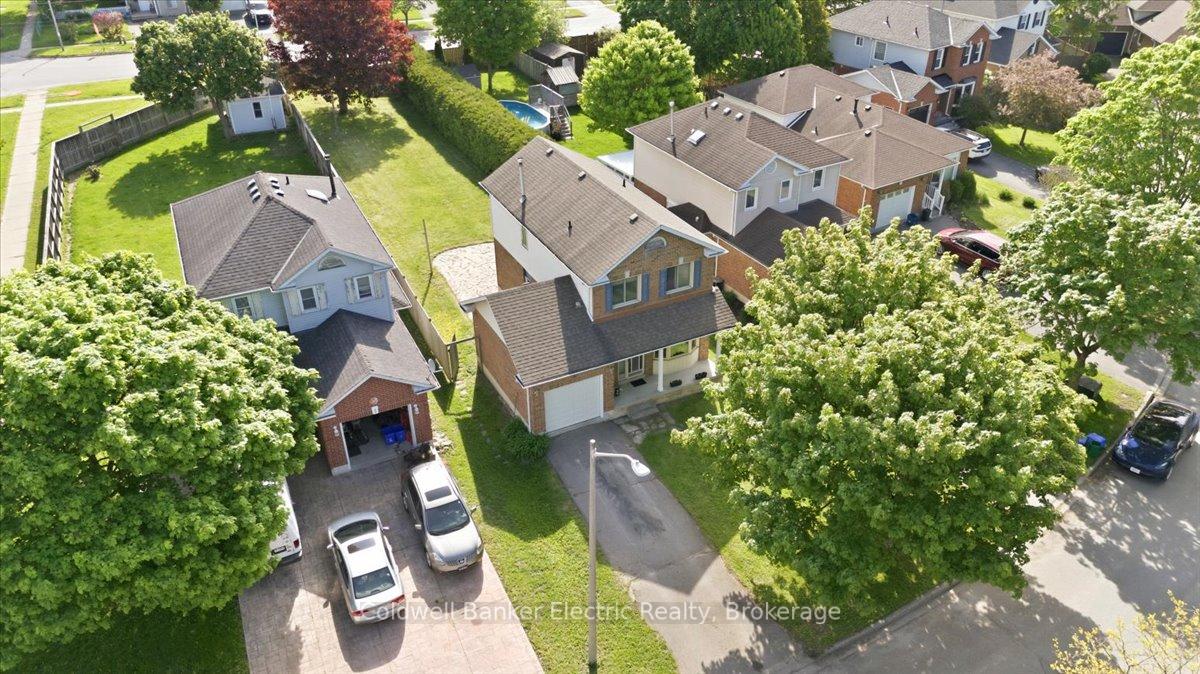 Photo 38 of 3 Walbridge Court, Clarington, Bowmanville — HOMEH