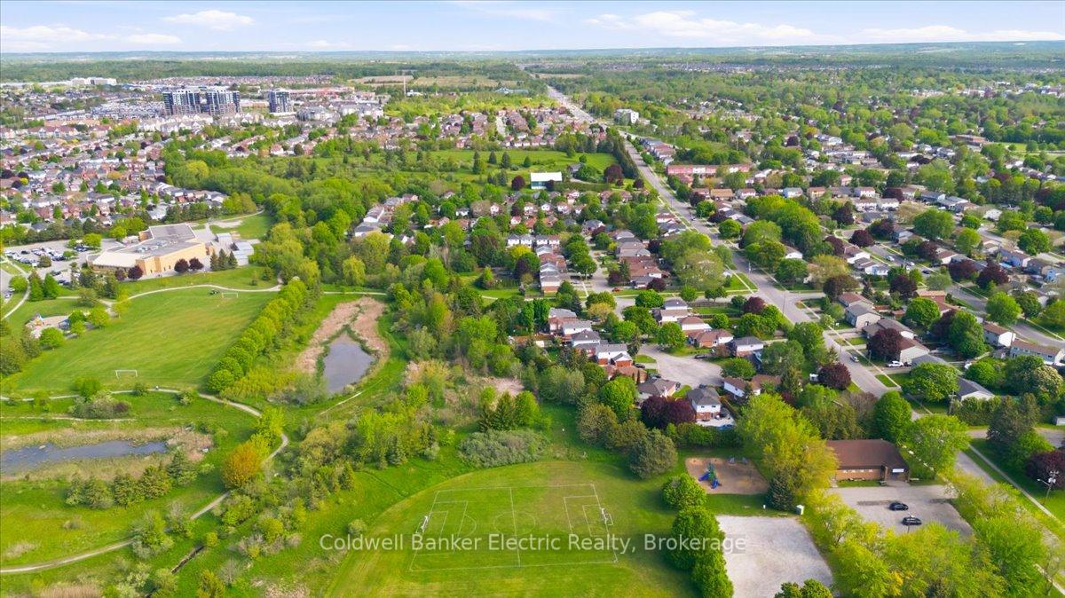 Photo 41 of 3 Walbridge Court, Clarington, Bowmanville — HOMEH
