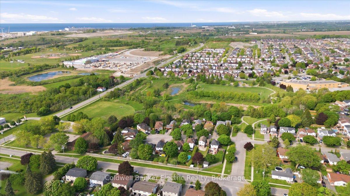 Photo 42 of 3 Walbridge Court, Clarington, Bowmanville — HOMEH