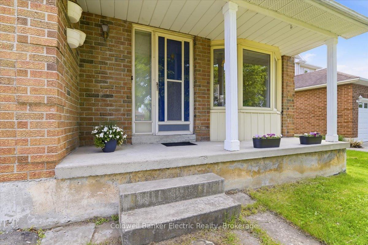 Photo 45 of 3 Walbridge Court, Clarington, Bowmanville — HOMEH