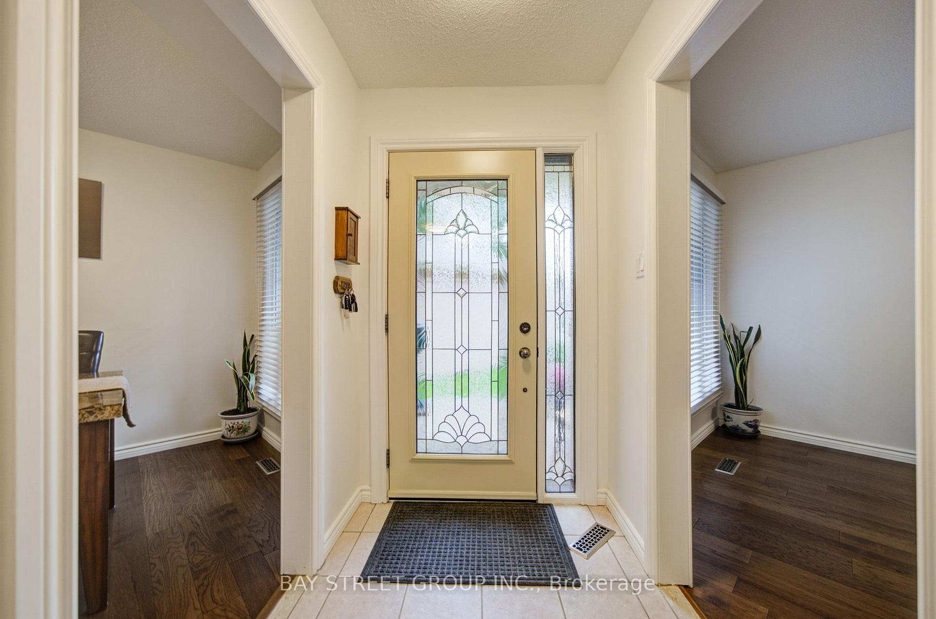 Photo 16 of 10 Hemingford Place, Whitby, Pringle Creek — HOMEH