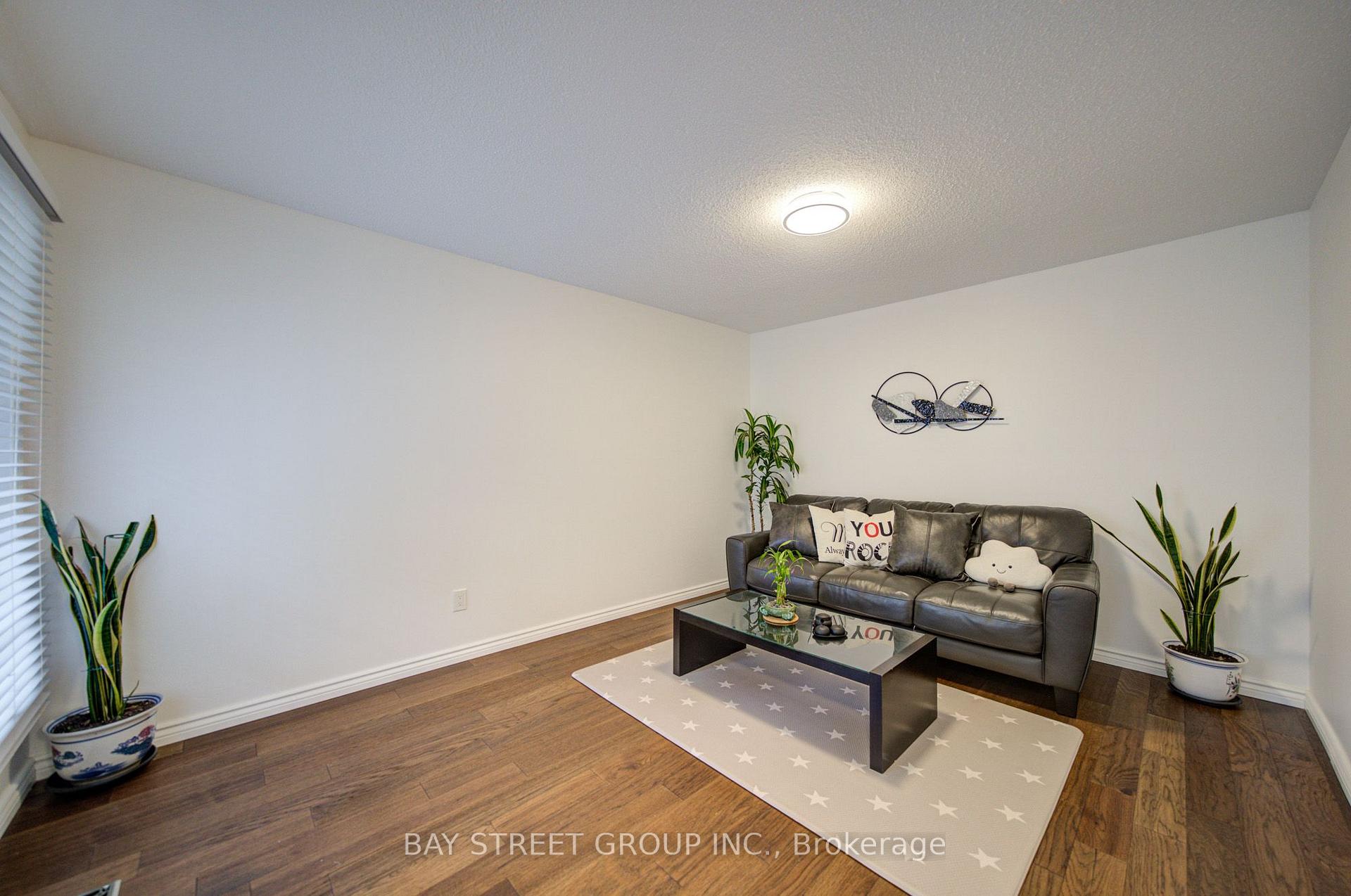 Photo 19 of 10 Hemingford Place, Whitby, Pringle Creek — HOMEH