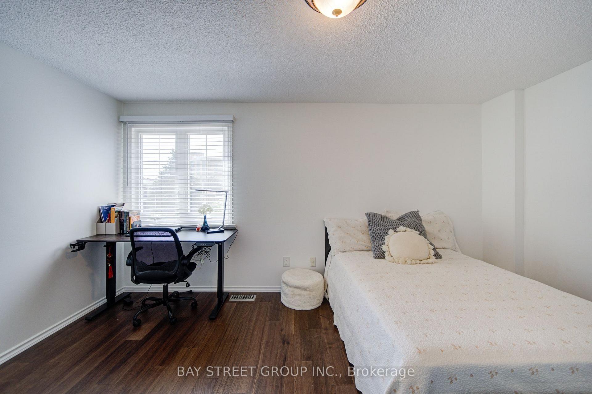 Photo 37 of 10 Hemingford Place, Whitby, Pringle Creek — HOMEH