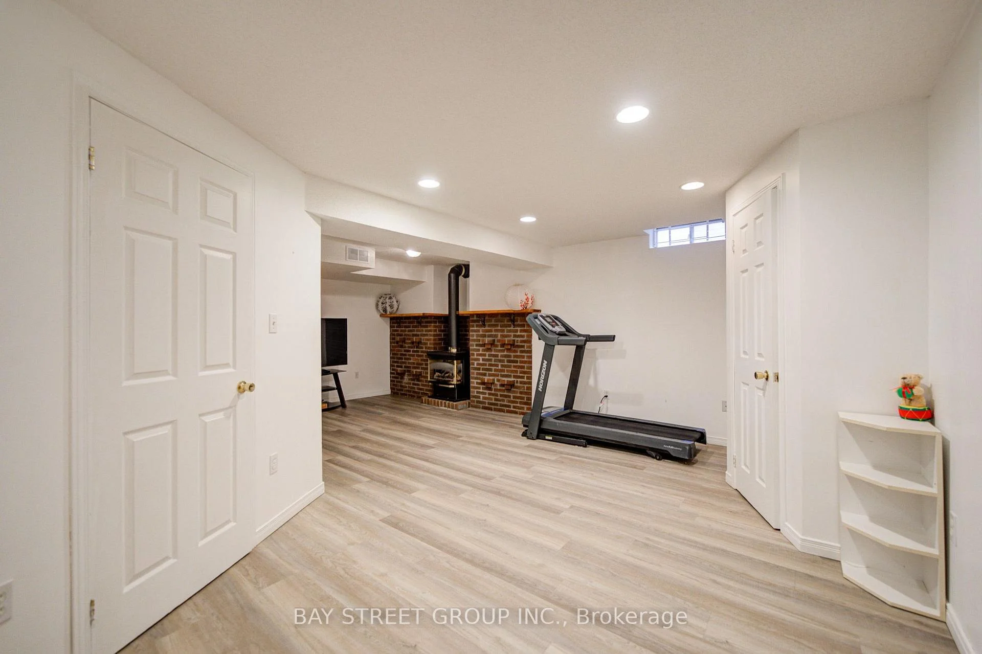 Photo 15 of 10 Hemingford Place, Whitby, Pringle Creek — HOMEH