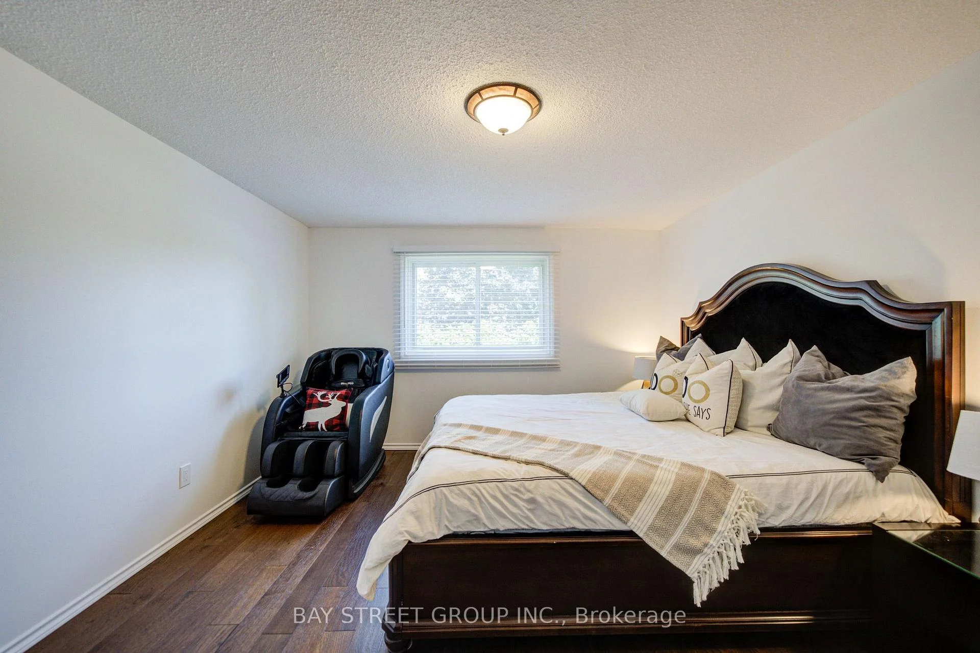 Photo 32 of 10 Hemingford Place, Whitby, Pringle Creek — HOMEH