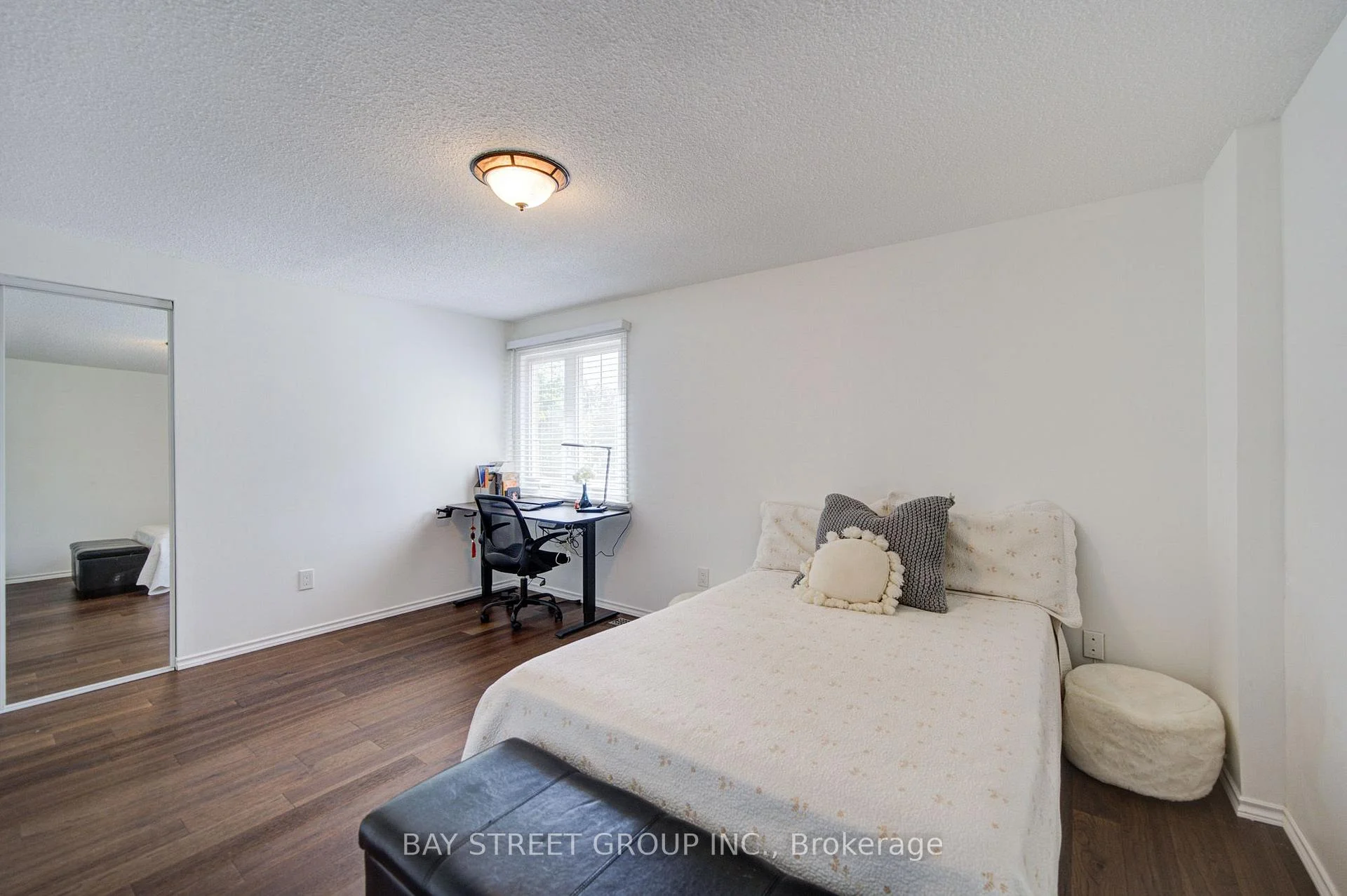 Photo 40 of 10 Hemingford Place, Whitby, Pringle Creek — HOMEH