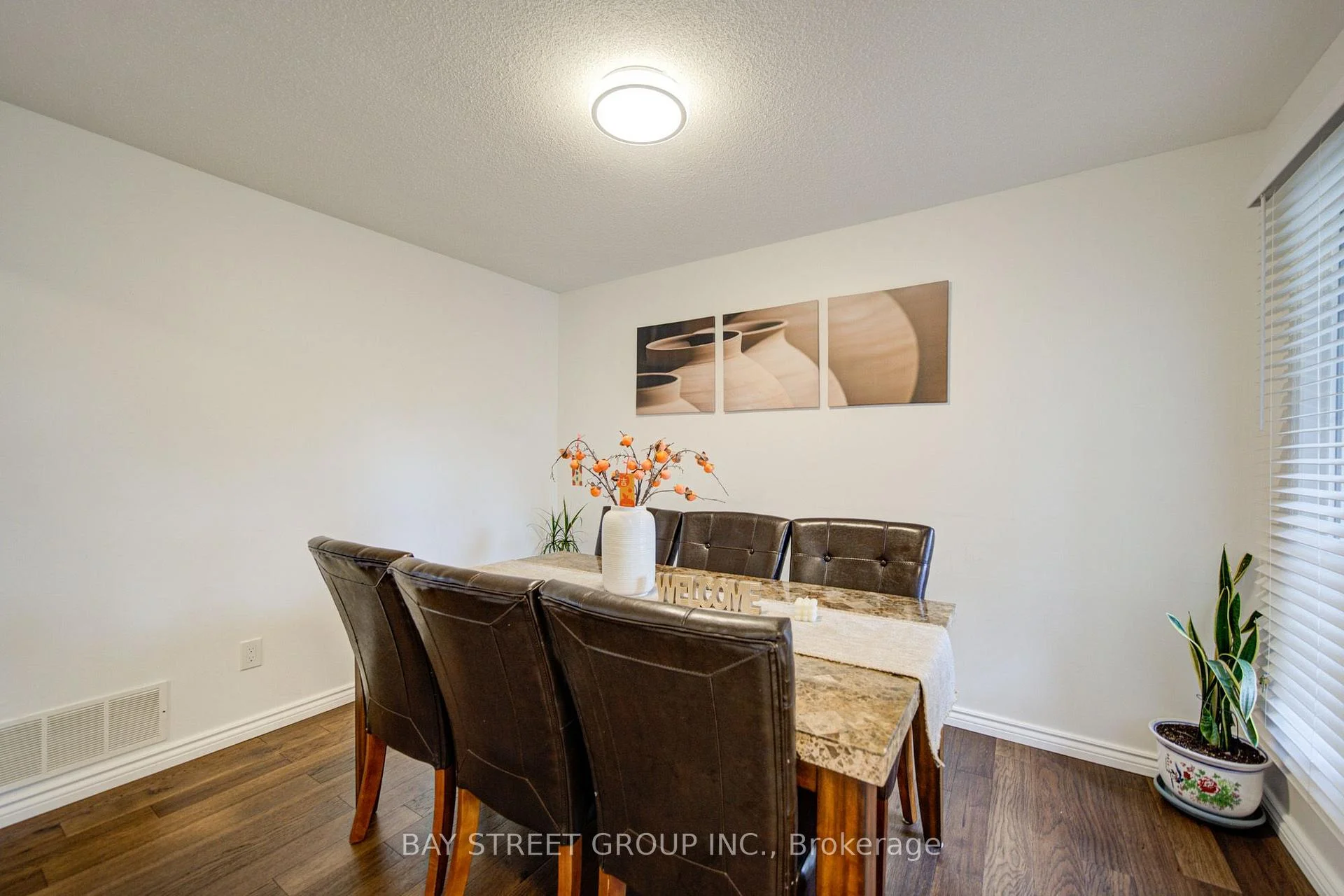 Photo 55 of 10 Hemingford Place, Whitby, Pringle Creek — HOMEH
