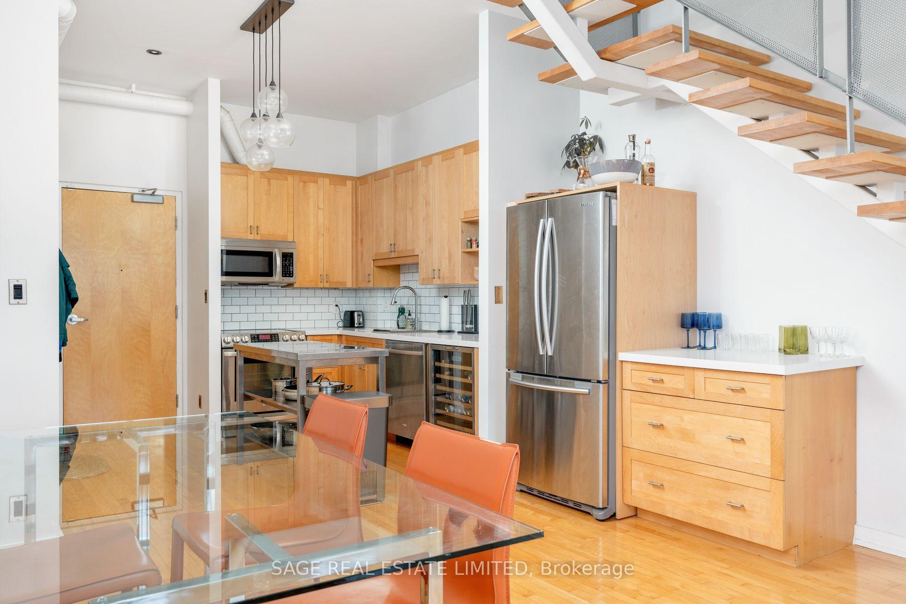 Photo 13 of Unit 412, 766 King Street W, Toronto, Niagara — HOMEH