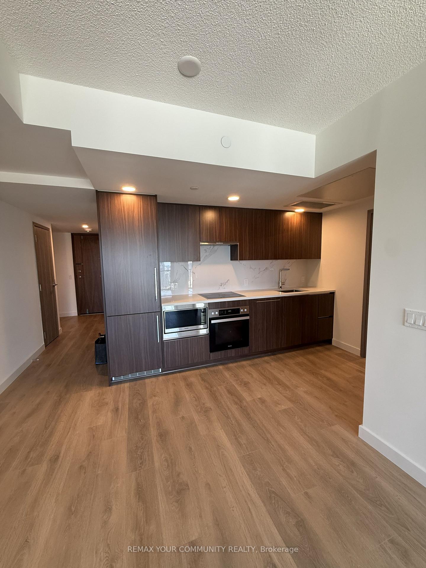 Front of Unit 5808, 3 Concord Cityplace Way