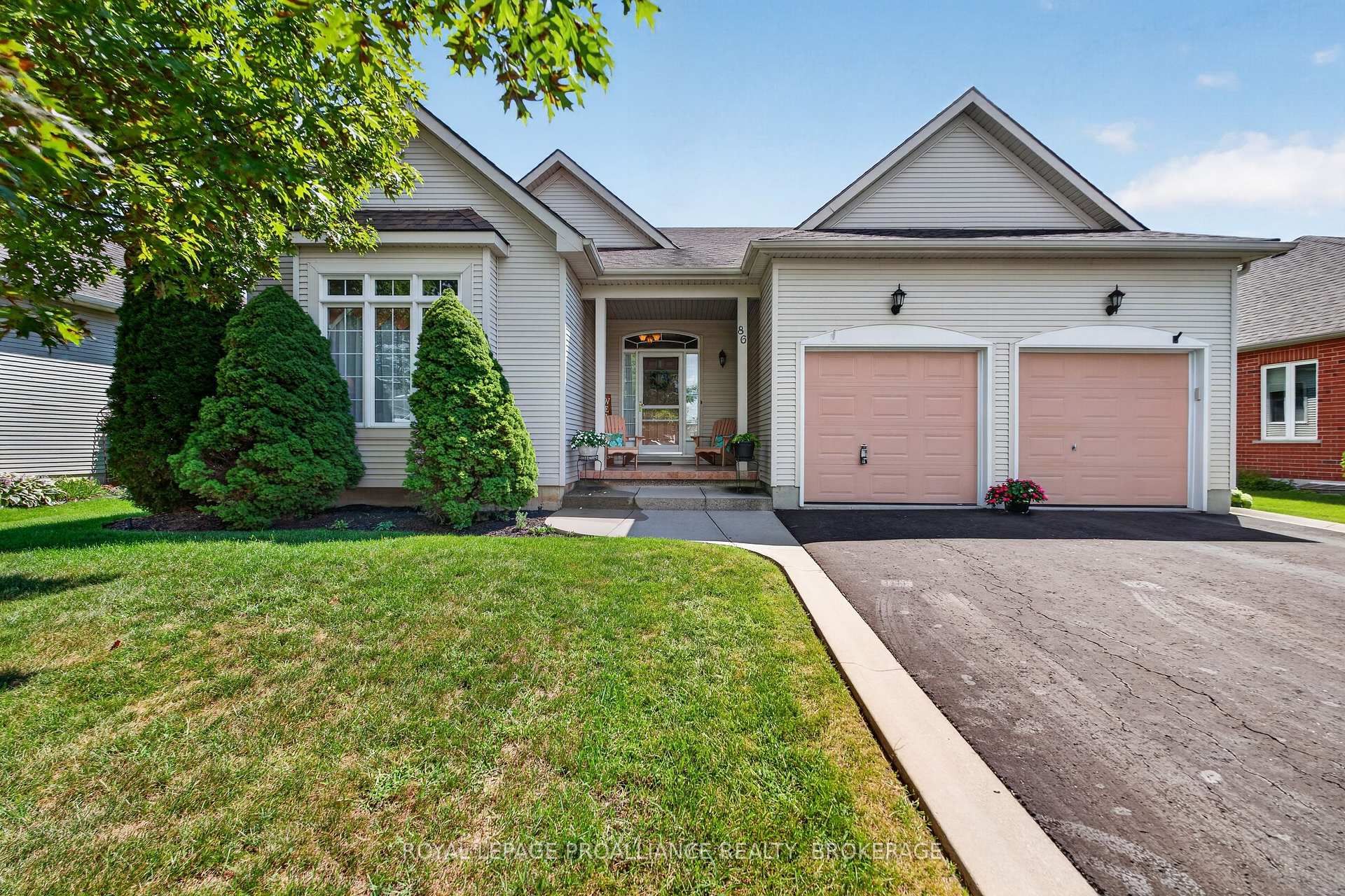 Photo 3 of 86 Abbey Dawn Drive, Loyalist, Bath — HOMEH
