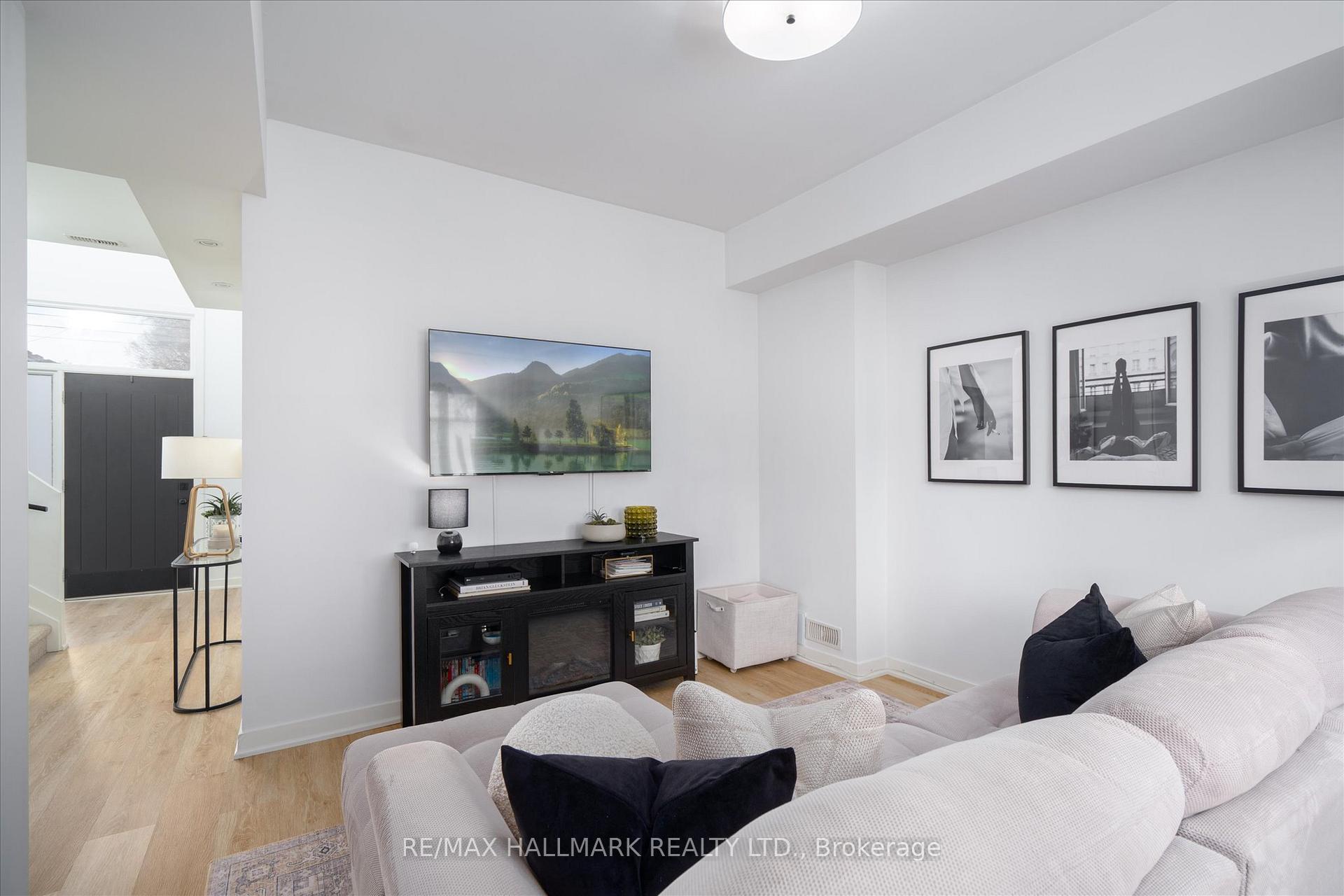 Photo 7 of 53 Wood Street E, Hamilton, North End — HOMEH