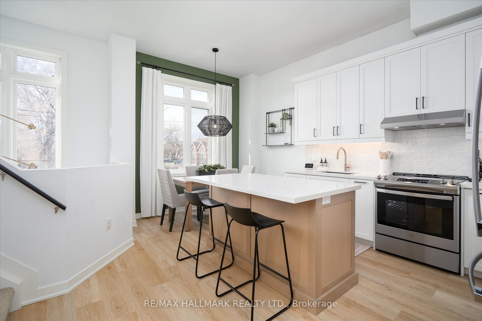 Photo 9 of 53 Wood Street E, Hamilton, North End — HOMEH