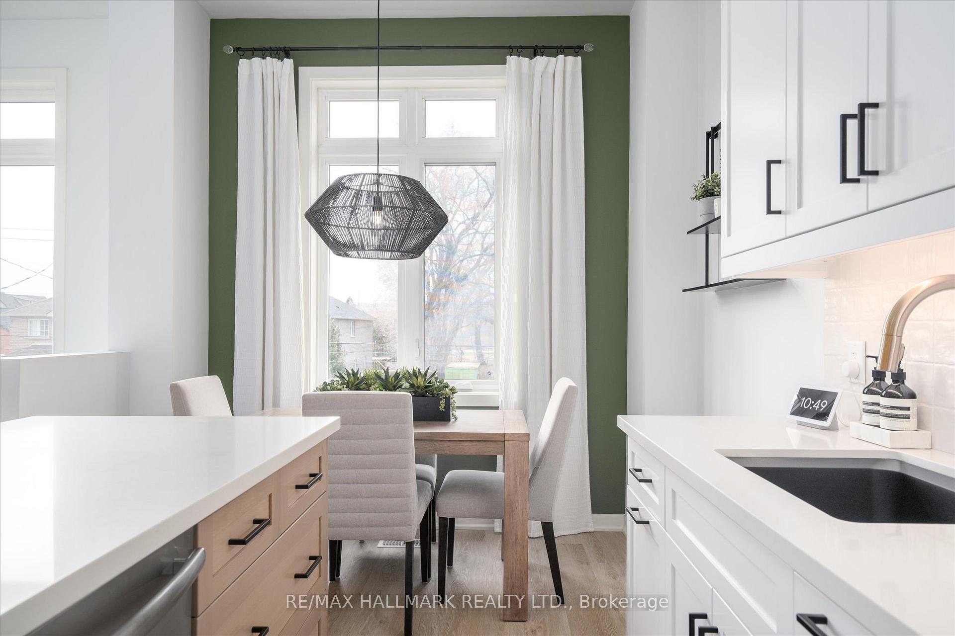 Photo 11 of 53 Wood Street E, Hamilton, North End — HOMEH