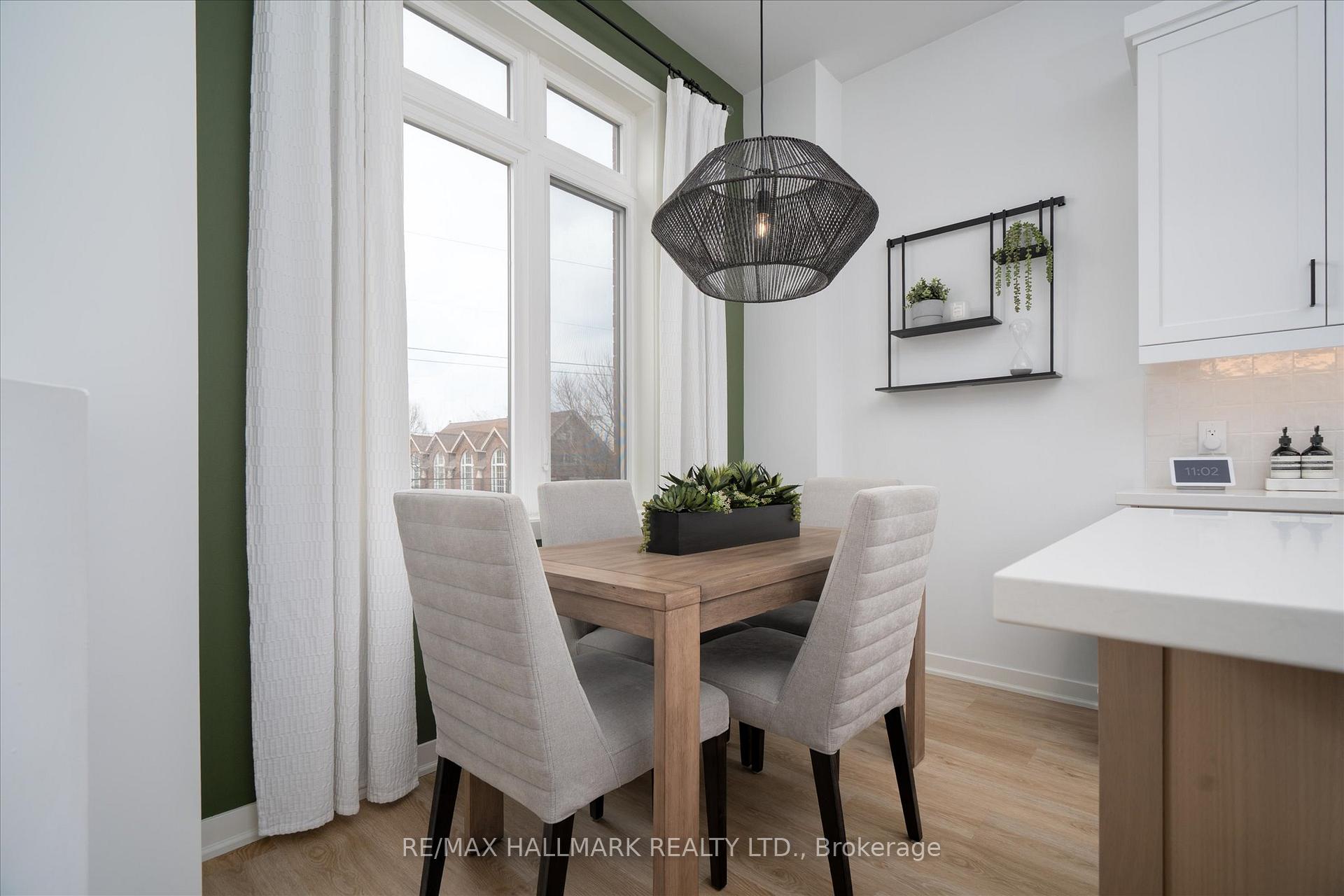 Photo 17 of 53 Wood Street E, Hamilton, North End — HOMEH