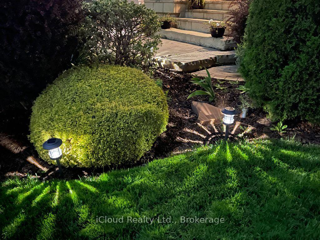 Photo 7 of 2343 North Ridge Trail, Oakville, Joshua Creek — HOMEH