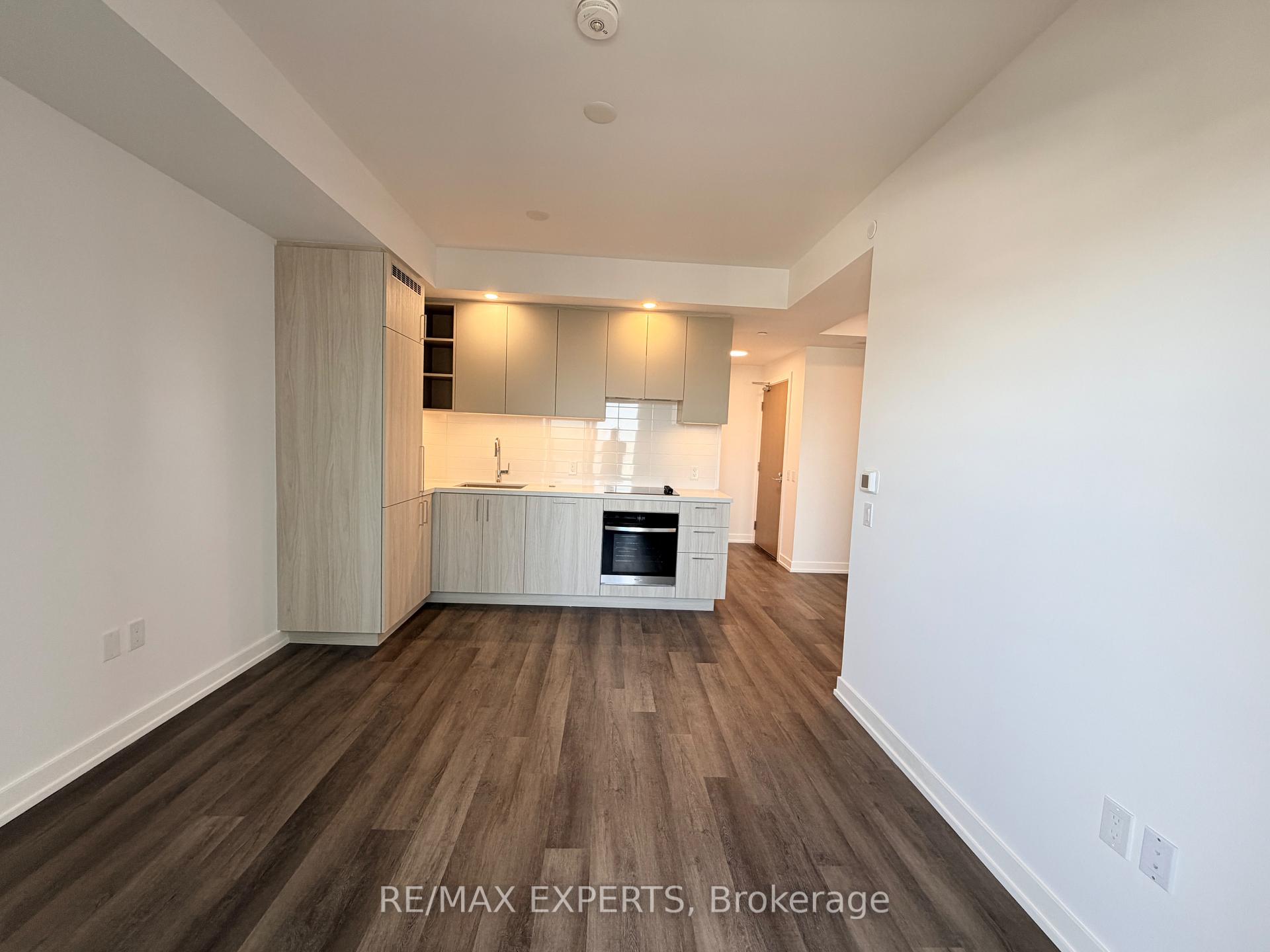 Photo 17 of 2851 Highway 7, Vaughan, Vaughan Corporate Centre — HOMEH