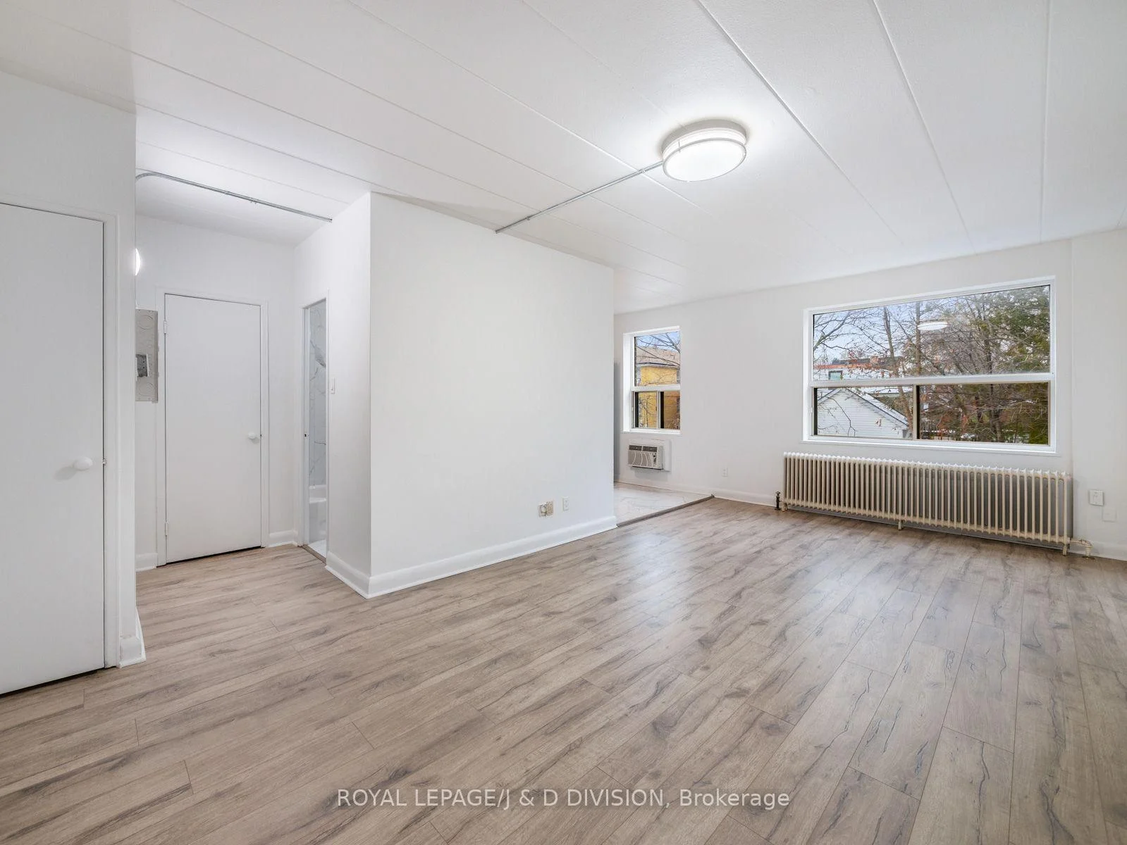 Photo 10 of Unit 205, 325 Sammon Avenue, Toronto, Danforth Village-East York — HOMEH