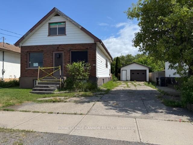 Photo 2 of 132 Northern Avenue, Thunder Bay, East End — HOMEH