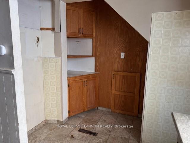 Photo 13 of 132 Northern Avenue, Thunder Bay, East End — HOMEH