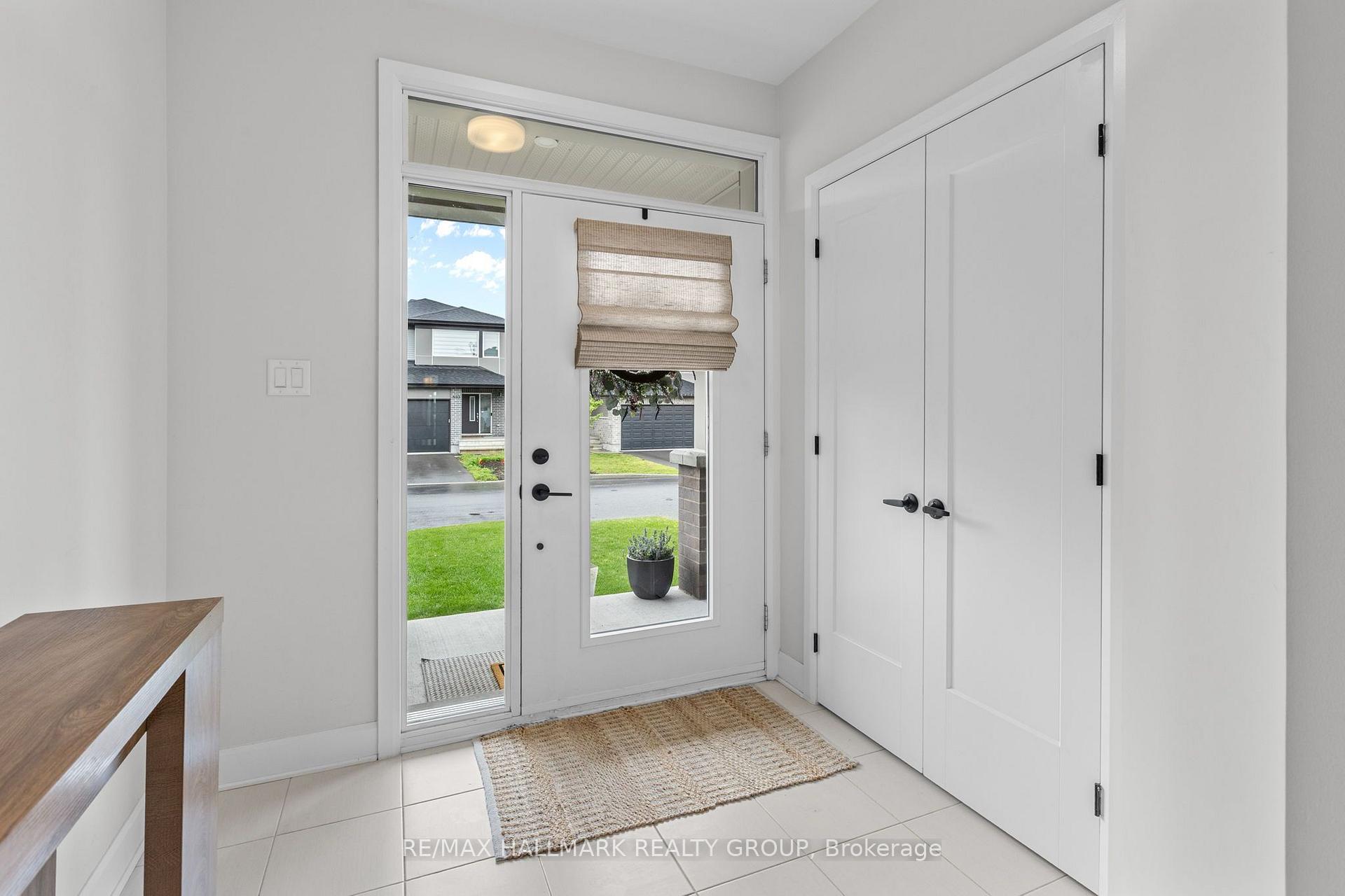 Photo 5 of 892 Sendero Way, Ottawa, Remainder of Stittsville & Area — HOMEH