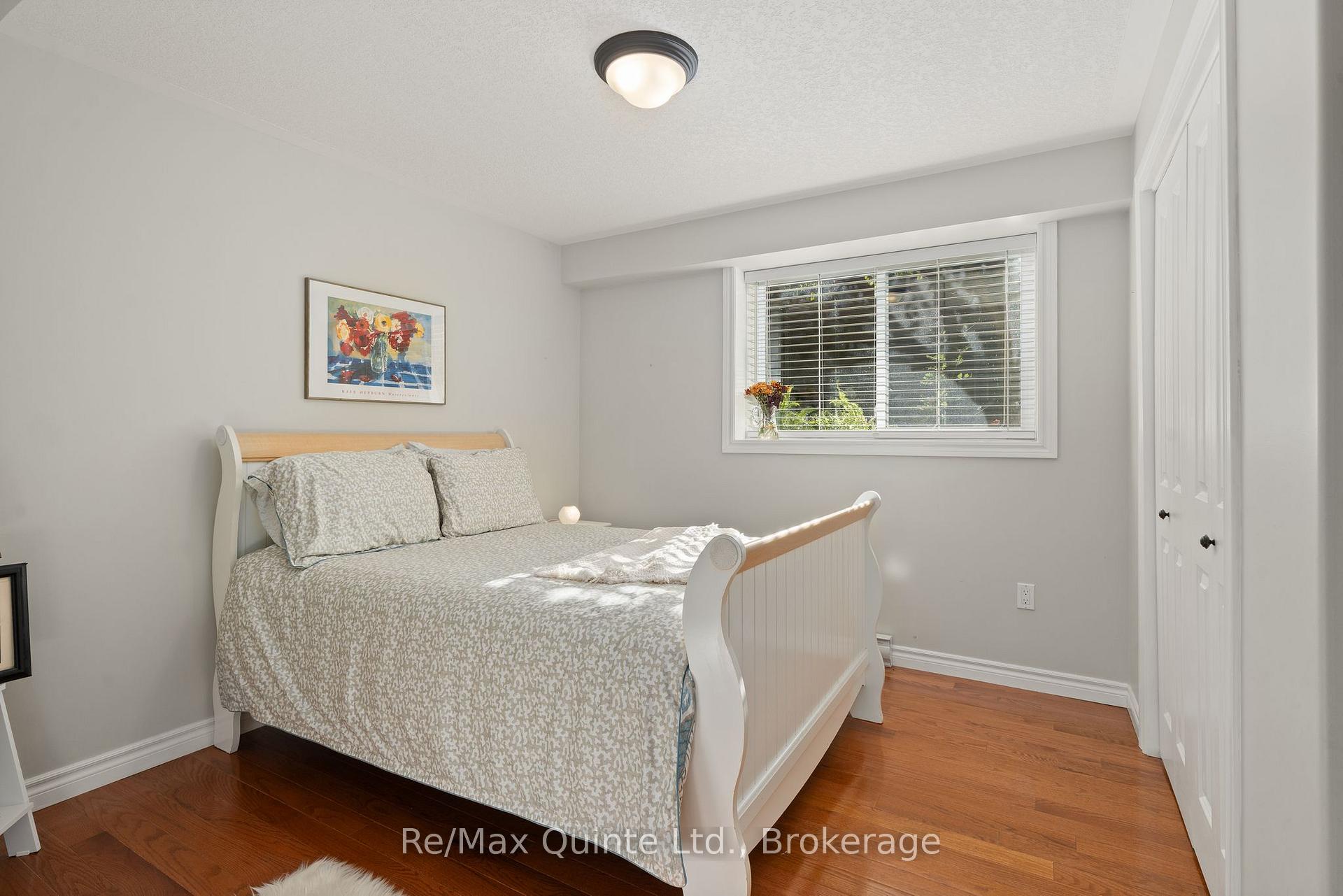 Photo 37 of 8 Mount Pleasant Road, Belleville, Belleville Ward — HOMEH