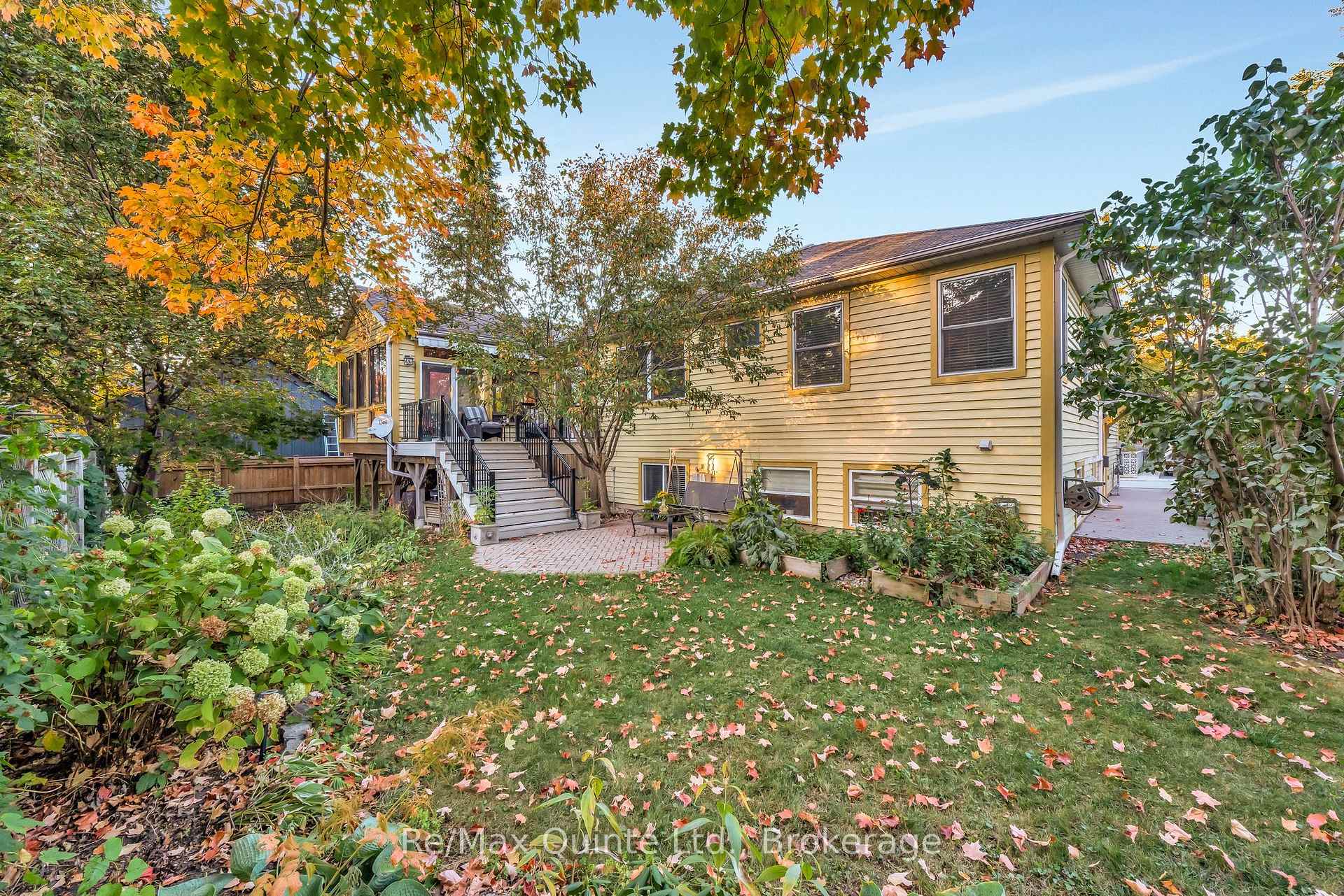 Photo 50 of 8 Mount Pleasant Road, Belleville, Belleville Ward — HOMEH