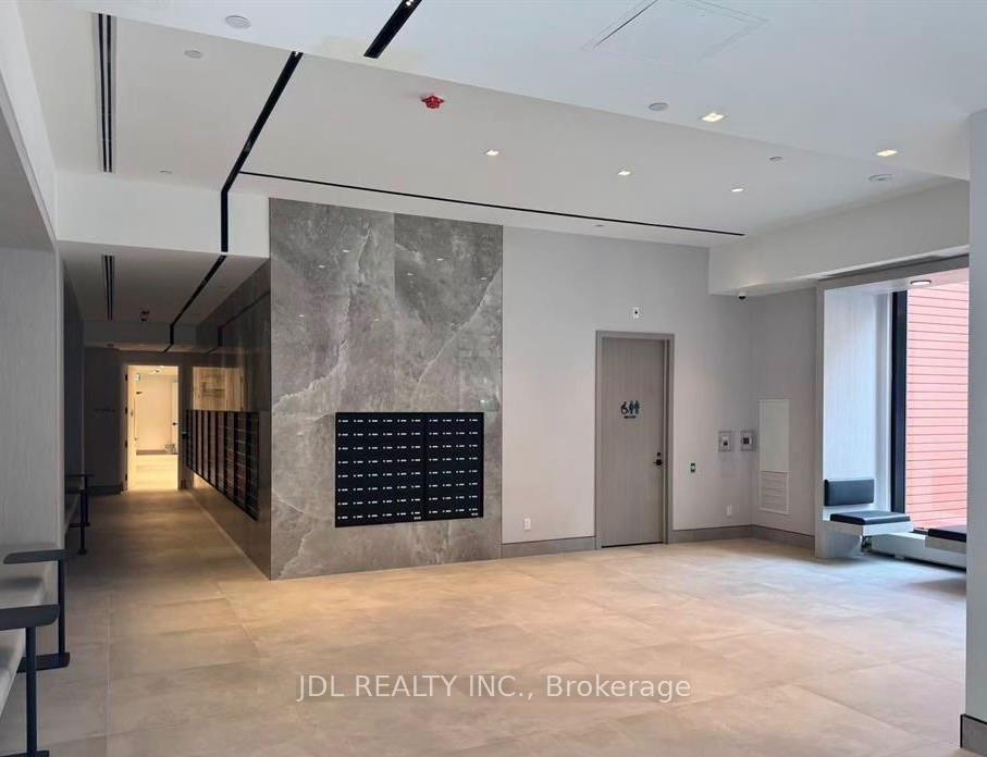 Photo 3 of Unit 4810, 609 Sherbourne Street, Toronto, North St. James Town — HOMEH