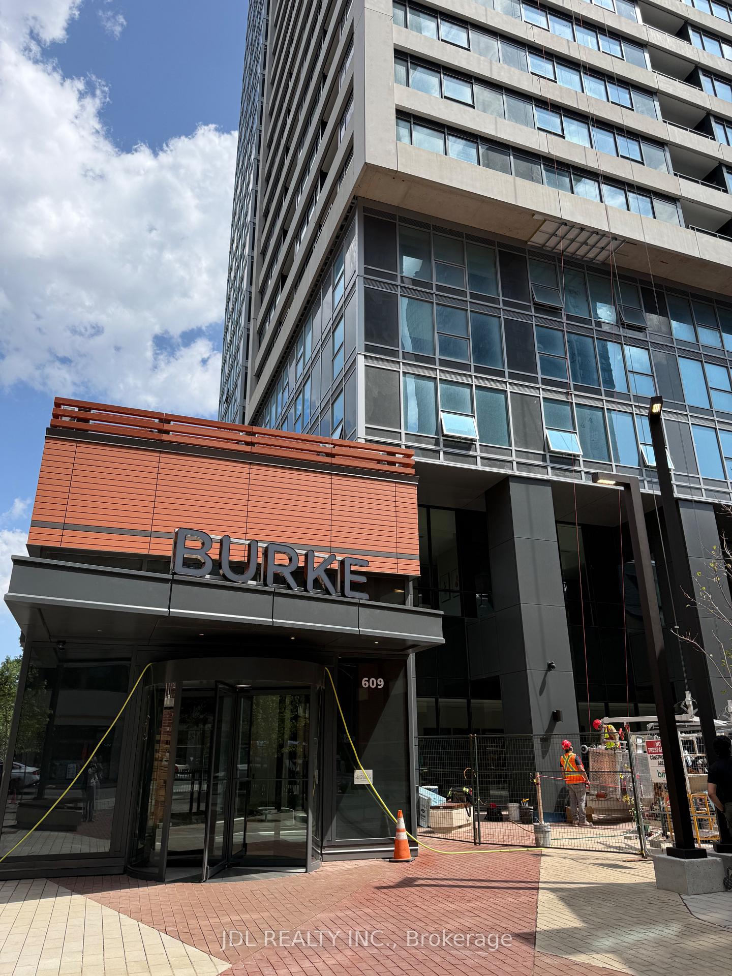 Photo 2 of Unit 4810, 609 Sherbourne Street, Toronto, North St. James Town — HOMEH