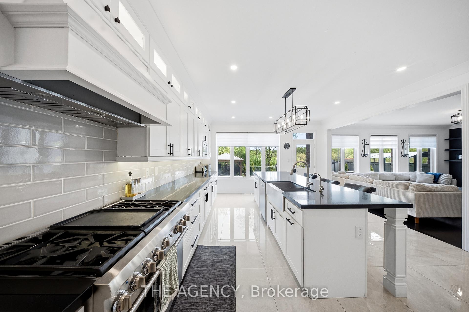 Photo 15 of 119 Turner Drive, New Tecumseth, Tottenham — HOMEH