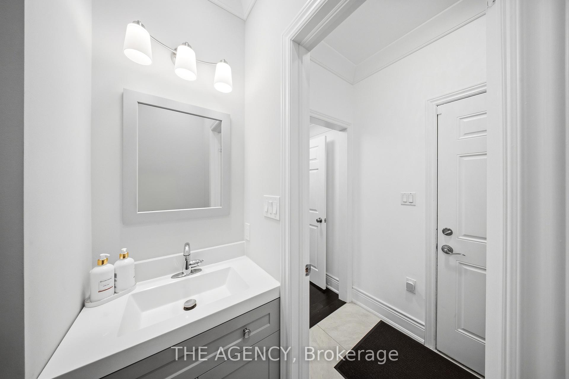 Photo 21 of 119 Turner Drive, New Tecumseth, Tottenham — HOMEH