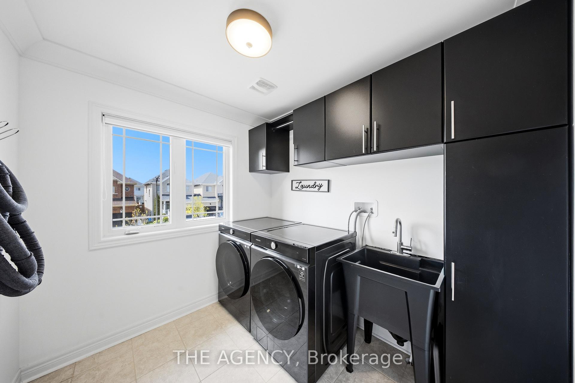 Photo 32 of 119 Turner Drive, New Tecumseth, Tottenham — HOMEH