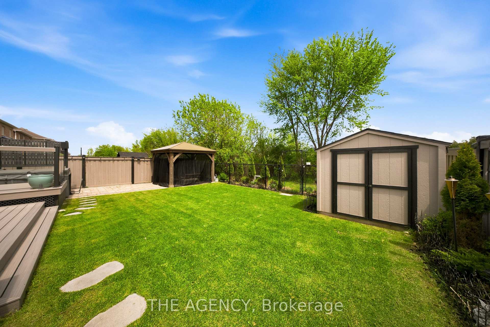 Photo 47 of 119 Turner Drive, New Tecumseth, Tottenham — HOMEH