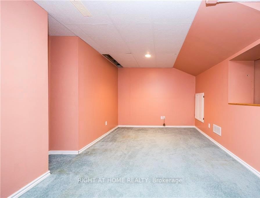 Photo 23 of 21 Grenadier Way, Ottawa, Barrhaven - Longfields — HOMEH